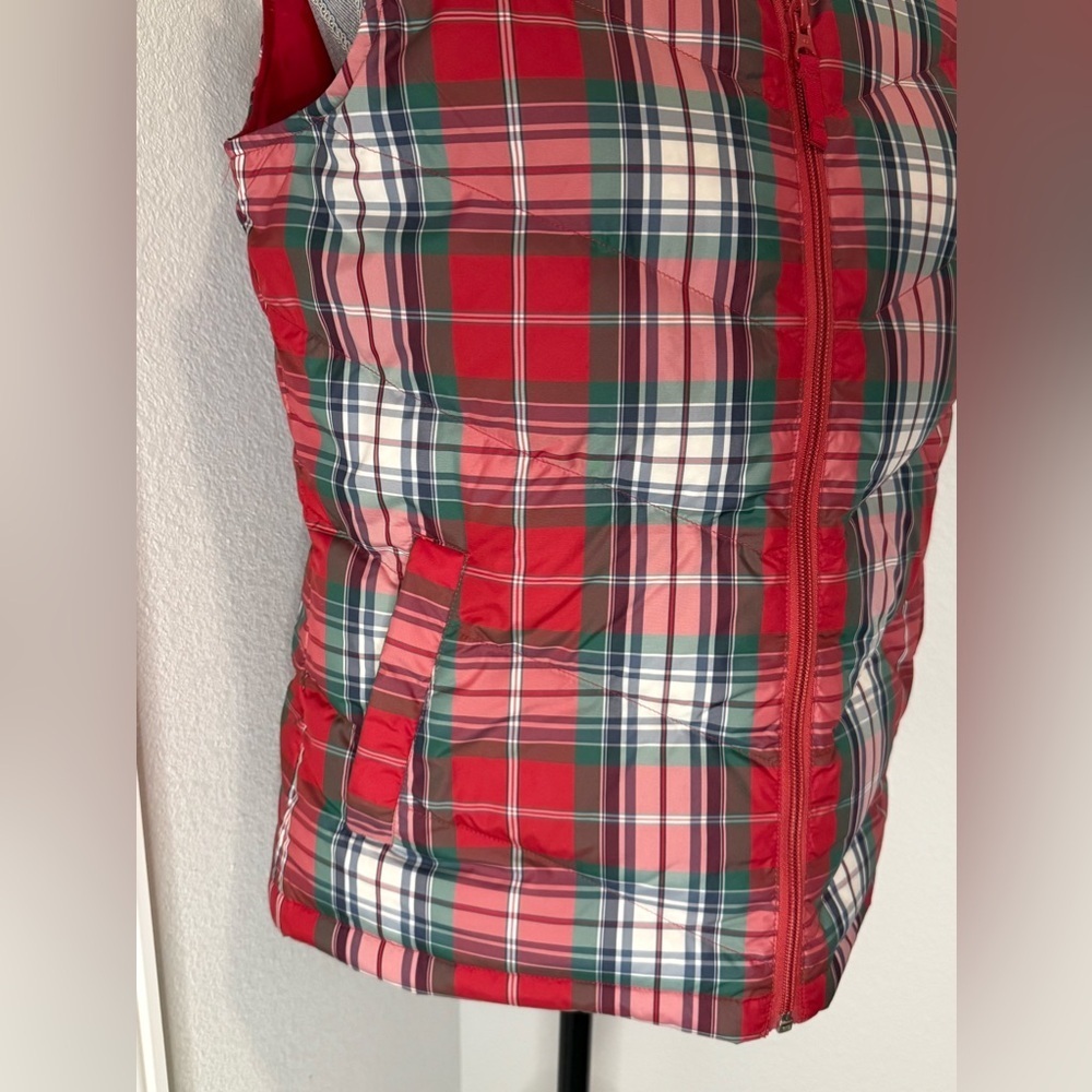 Lands End Women’s Plaid Puffer Vest - S - Picture 2 of 5
